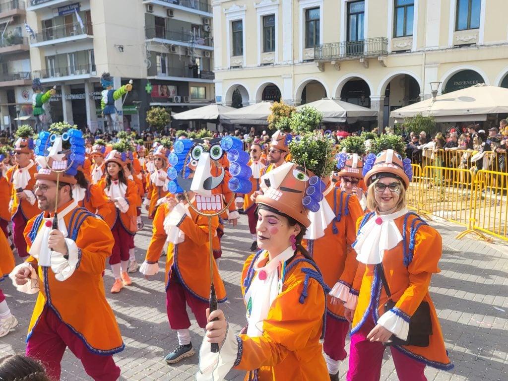 Η κορύφωση του Πατρινού Καρναβαλιού 2026: LIVE η Μεγάλη Παρέλαση (ΦΩΤΟ & ΒΙΝΤΕΟ)