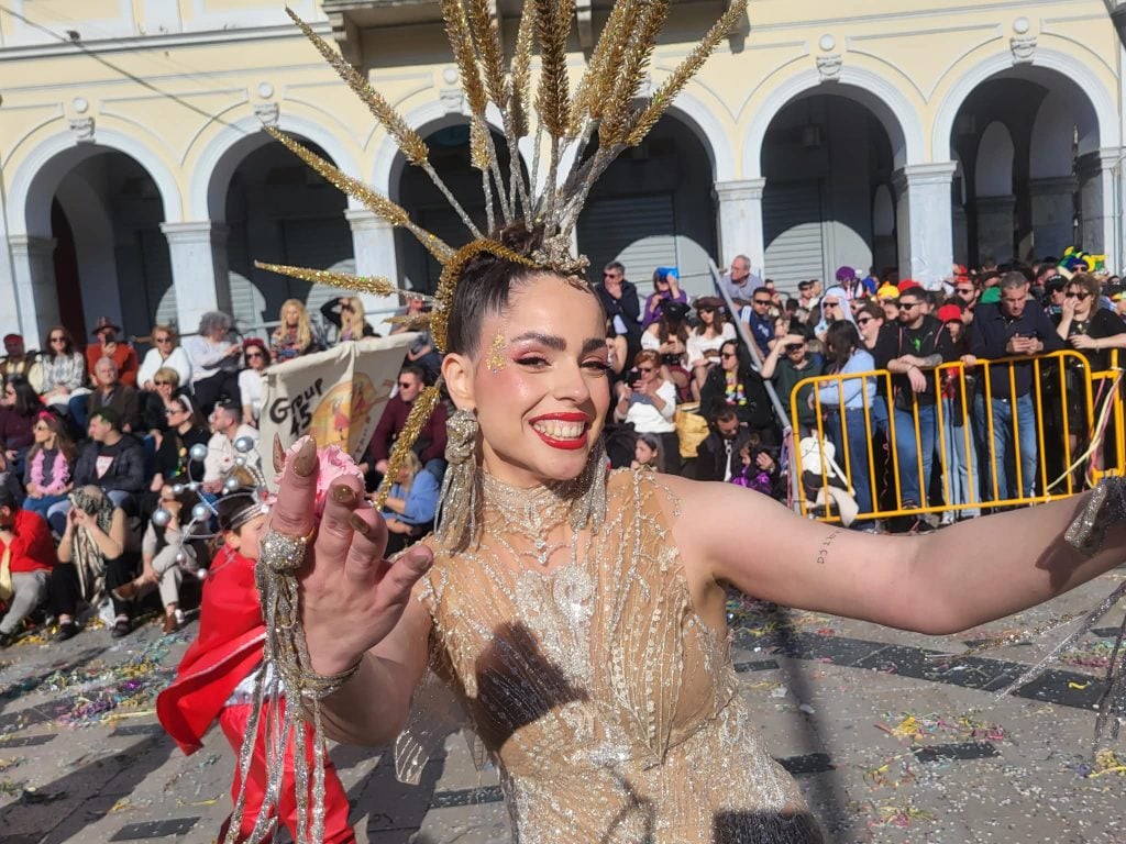Η κορύφωση του Πατρινού Καρναβαλιού 2026: LIVE η Μεγάλη Παρέλαση (ΦΩΤΟ & ΒΙΝΤΕΟ)