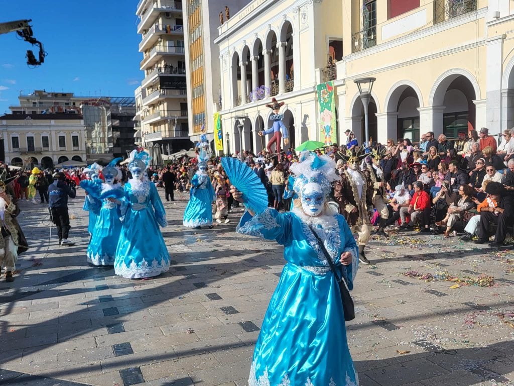 Η κορύφωση του Πατρινού Καρναβαλιού 2026: LIVE η Μεγάλη Παρέλαση (ΦΩΤΟ & ΒΙΝΤΕΟ)