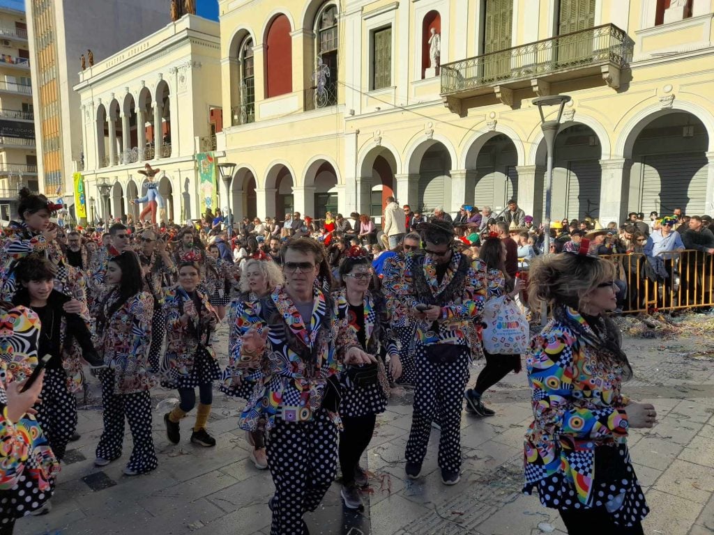 Η κορύφωση του Πατρινού Καρναβαλιού 2026: LIVE η Μεγάλη Παρέλαση (ΦΩΤΟ & ΒΙΝΤΕΟ)
