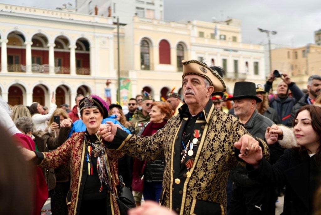 Δείτε φωτογραφίες από την γιορτή της Τσικνοπέμπτης στην Πάτρα