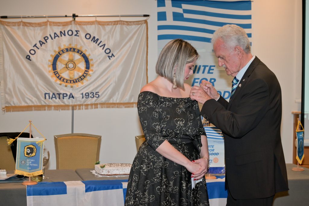 Κοπή Πρωτοχρονιάτικης Πίτας Ροταριανού Ομίλου Πάτρας ΦΩΤΟ