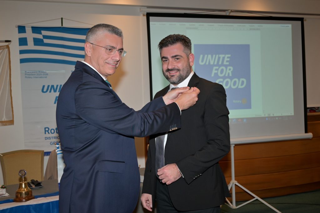 Κοπή Πρωτοχρονιάτικης Πίτας Ροταριανού Ομίλου Πάτρας ΦΩΤΟ