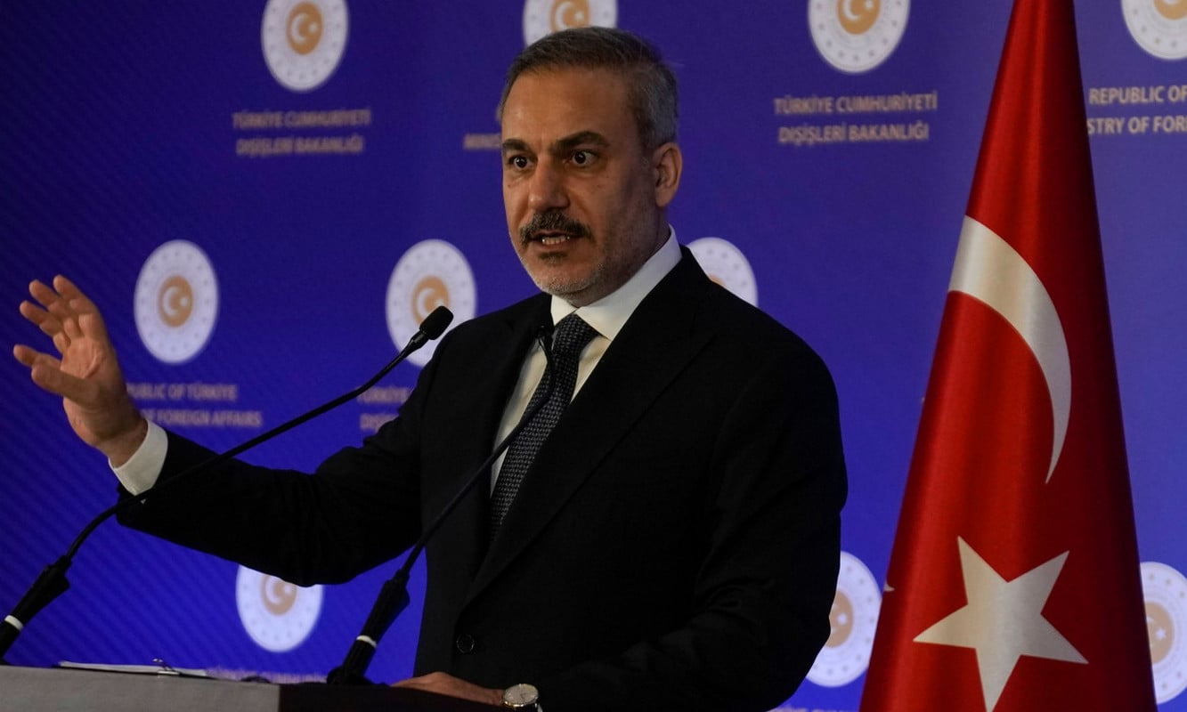 Προκλητικός Φιντάν επιτίθεται σε Δένδια: «Λειτουργεί ανασταλτικά στην προσπάθεια ελληνοτουρκικής προσέγγισης»