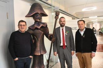 Υπεγράφη η προγραμματική σύμβαση Δήμου, Περιφέρειας και ΚΕΔΗΠ για το Πατρινό Καρναβάλι