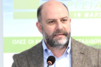 Ο Βαγγέλης Καραχάλιος φέρνει στη Λογοδοσία την καθαριότητα της Πάτρας