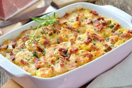 Σουφλέ τυριών με ψωμί του τοστ: Ένα πανεύκολο και λαχταριστό πιάτο!