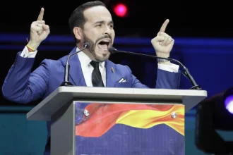 Κολομβία: Βομβαρδισμό των διακινητών ναρκωτικών με τη βοήθεια ΗΠΑ και Ισραήλ υπόσχεται ο ακροδεξιός υποψήφιος πρόεδρος