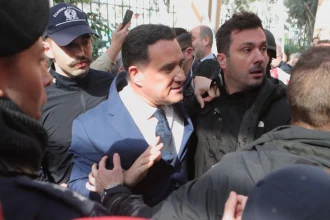 Γεωργιάδης για τα επεισόδια στο Κρατικό Νίκαιας: Εμείς στη δημοκρατία τους αφήνουμε και διαδηλώνουν, αν κυβερνούσαν αυτοί εμείς θα ήμασταν στα γκούλαγκ