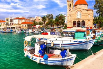 Ακατάλληλο το νερό της Αίγινας: Σε απόγνωση οι κάτοικοι, «ζεσταίνουμε εμφιαλωμένα νερά για να πλενόμαστε», βίντεο