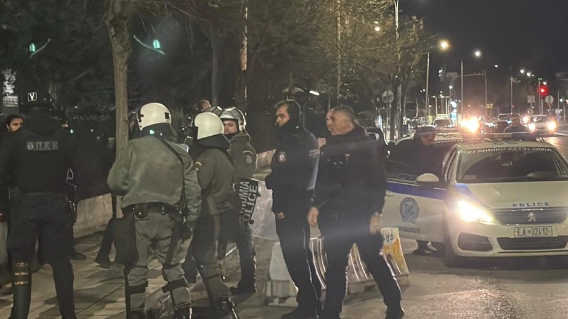 ΑΠΘ: 38 συλλήψεις μετά την επέμβαση της ΕΛΑΣ στην Πολυτεχνική Σχολή ΒΙΝΤΕΟ-ΦΩΤΟ