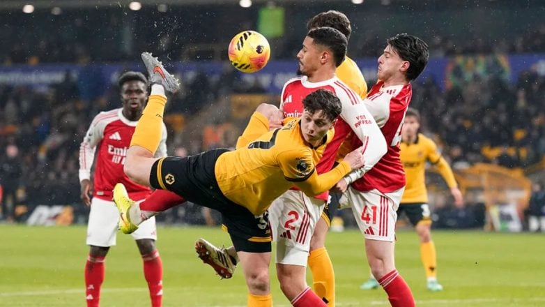 Αυτοκτόνησε η Άρσεναλ, πλησιάζει ξανά η Σίτι