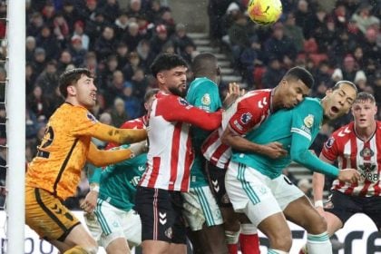 Αγγλία: Με Φαν Ντάικ η Λίβερπουλ, 1-0 τη Σάντερλαντ