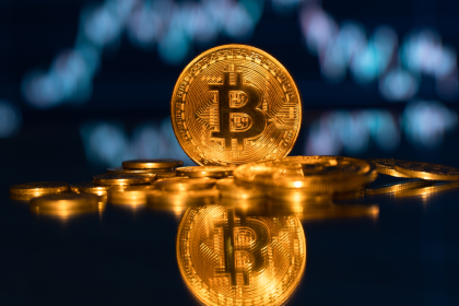 To Bitcoin βούλιαξε κάτω από τα 80.000 δολάρια σε νέο sell off