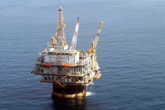 Νέα σελίδα για τον ενεργειακό ρόλο της Ελλάδας, πέφτουν οι υπογραφές με Chevron για Κρήτη και Πελοπόννησο παρουσία Μητσοτάκη