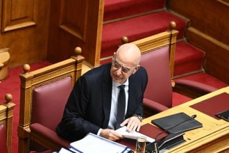 Δένδιας για Συνταγματική αναθεώρηση: Ποιος από εμάς δεν βλέπει την κρίση αξιοπιστίας των θεσμών στην ελληνική κοινωνία;