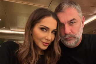 Η Δέσποινα Βανδή ανάρτησε στιγμιότυπα με τον Βασίλη Μπισμπίκη με αφορμή την Ημέρα του Αγίου Βαλεντίνου