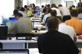 Δημόσιοι υπάλληλοι: Οι αλλαγές που τίθενται σε ισχύ και οι αυστηρότερες κυρώσεις
