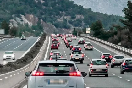 Αυξημένη η κίνηση σε Κινέτα και Μέγαρα στην Εθνική Οδό Αθηνών Κορίνθου - Επιστρέφουν στην Αθήνα οι εκδρομείς του τριημέρου - Δείτε χάρτη