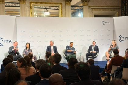 Διάσκεψη Ασφάλειας Μονάχου: Συγχαρητήρια των ΗΠΑ στην Ελλάδα για τις ενεργειακές συμφωνίες