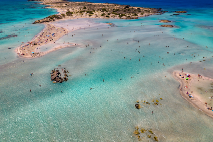 Ελληνική η 2η καλύτερη παραλία στον κόσμο για το 2026 σύμφωνα με το TripAdvisor