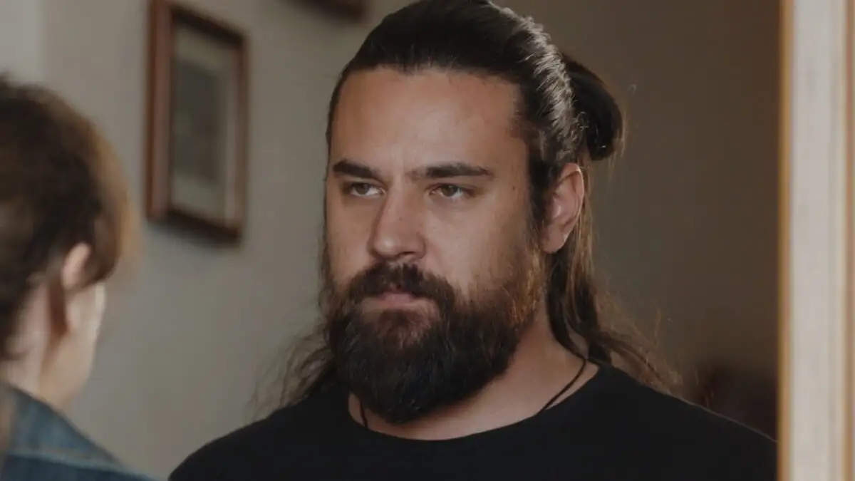 Γη της ελιάς: Ο Παυλής διασωληνώνεται και η Αλεξάνδρα με τα παιδιά περνούν ώρες αγωνίας