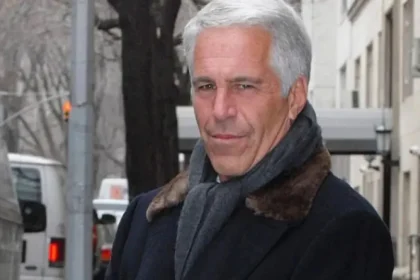 Ειδική ομάδα ανακριτών που θα εξετάσει τις σχέσεις του Επστάιν με Γάλλους πολίτες, συγκροτεί το Παρίσι