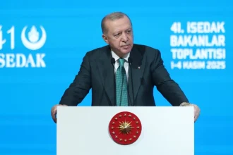 Τουρκία: Μίνι ανασχηματισμός μέσα στη νύχτα από τον Ερντογάν 