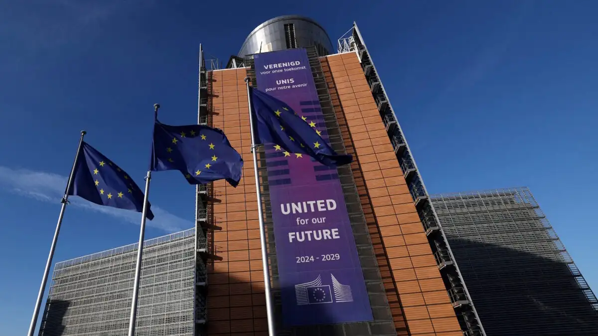 Έφοδος της βελγικής αστυνομίας στα κεντρικά της Κομισιόν για υπόθεση πώλησης ακινήτων