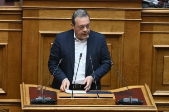 Φάμελλος: Τα Τέμπη δεν ήταν “η κακιά στιγμή” ή “ένα ανθρώπινο λάθος”, αλλά αποτέλεσμα επιλογών