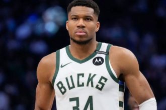 Γιάννης Αντετοκούνμπο: Η ανάρτηση με Λεονάρντο Ντι Κάπριο και το μήνυμα παραμονής στους Μιλγουόκι Μπακς