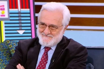 Ο Σμαραγδής απαντά στον Στάνκογλου: Αυτό το κλίμα είναι η αριστερά, δεν θέλουν να πιστέψουν ότι ο «Καποδίστριας» είχε αυτή την επιτυχία