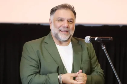 Γρηγόρης Αρναούτογλου: Έχω φάει διάφορα χαστούκια στη ζωή μου