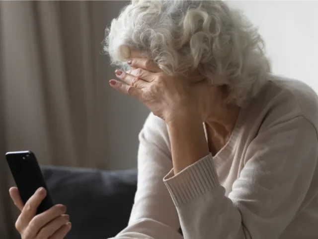 Ηλικιωμένη στην Κόνιτσα κατάλαβε την απάτη την τελευταία στιγμή και έσωσε τα χρήματά της