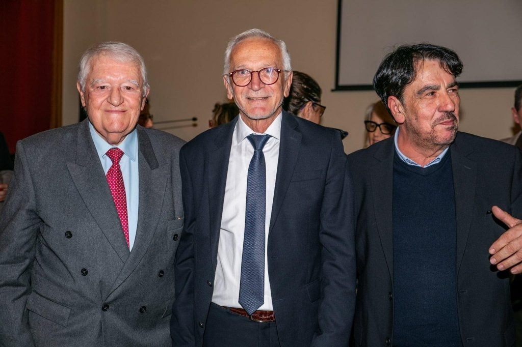 Πάτρα: Διαμαρτυρία επιτιμων προέδρων του Εμπορικού Συλλόγου για τις αναφορές Μάκη Κατσιγιάννη