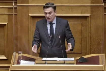 Επιστρέφει στο ΠΑΣΟΚ ο Θάνος Μωραΐτης;