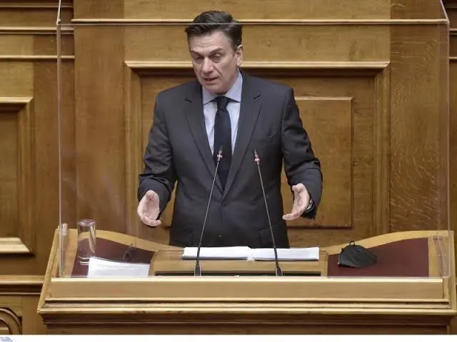 Επιστρέφει στο ΠΑΣΟΚ ο Θάνος Μωραΐτης;