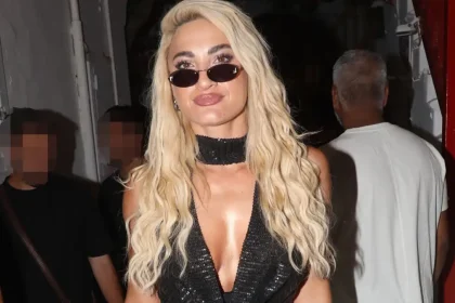 Η Ιωάννα Τούνη έκλεισε έναν χρόνο σχέσης με τον Δημήτρη Σπυριδωνίδη – Τι της χάρισε