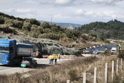 Ιόνια Οδός: Εικόνες από την κατολίσθηση – Κλειστό το τμήμα από Αμφιλοχία μέχρι Άρτα