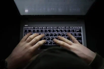 Δανία: Πάστορας δικάζεται για κατοχή παιδικής πορνογραφίας - Ήταν «σαν να συλλέγει γραμματόσημα», είπε ο 60χρονος