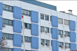 Ειδικά διαμορφωμένους χώρους φύλαξης στα νοσοκομεία ζητούν οι αστυνομικοί