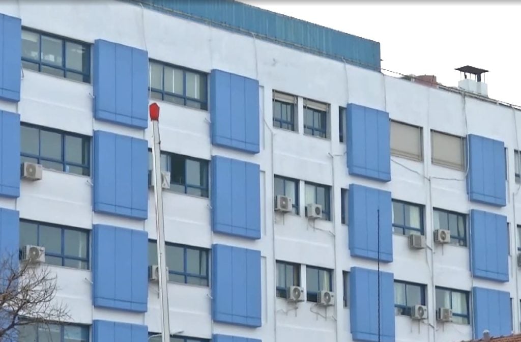 Ειδικά διαμορφωμένους χώρους φύλαξης στα νοσοκομεία ζητούν οι αστυνομικοί