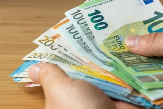 e-ΕΦΚΑ - ΔΥΠΑ: Ποιοι πληρώνονται σήμερα