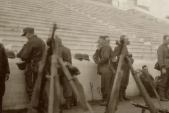 Στη Βουλή θα αποδοθούν οι φωτογραφίες των εκτελεσθέντων της Καισαριανής 