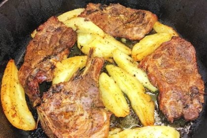 Η καλύτερη μαρινάδα για μπριζόλες με κρασί