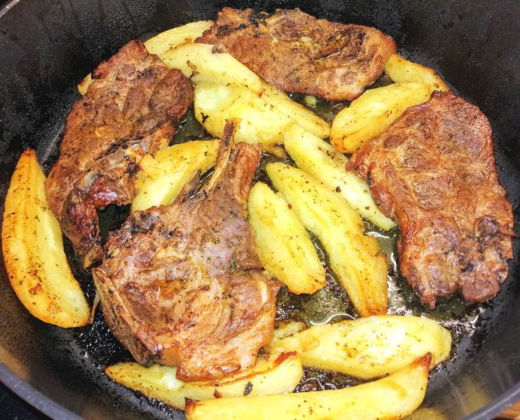 Η καλύτερη μαρινάδα για μπριζόλες με κρασί