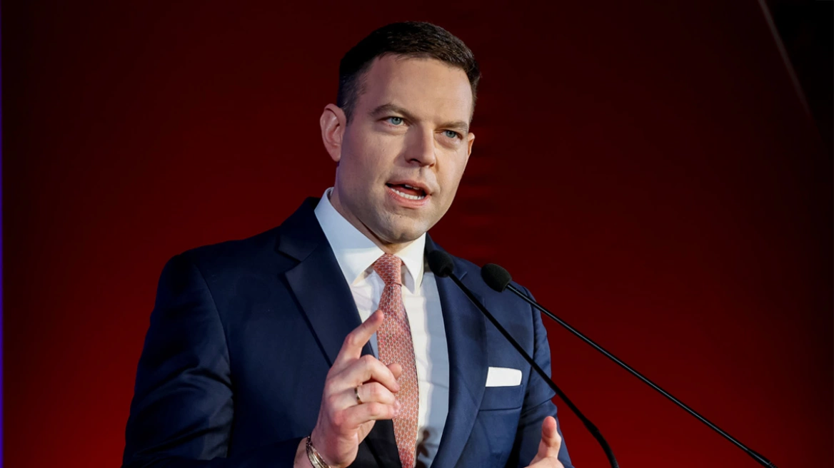 Η ΟΝΝΕΔ τρολάρει τον Κασσελάκη! 