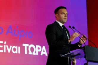 Ευτράπελα στο κόμμα Κασσελάκη: Σύνεδροι χωρίς... την ομιλία τους και προτάσεις εκτός πραγματικότητας