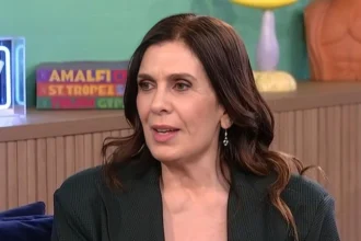 Κατερίνα Διδασκάλου: Αν γινόμουν μητέρα τώρα, θα ήμουν αλλιώτικη, θα πίεζα λιγότερο τα παιδιά μου