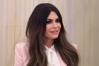 Γκιλφόιλ: Κουμπάρα του Κωνσταντίνου Αργυρού!